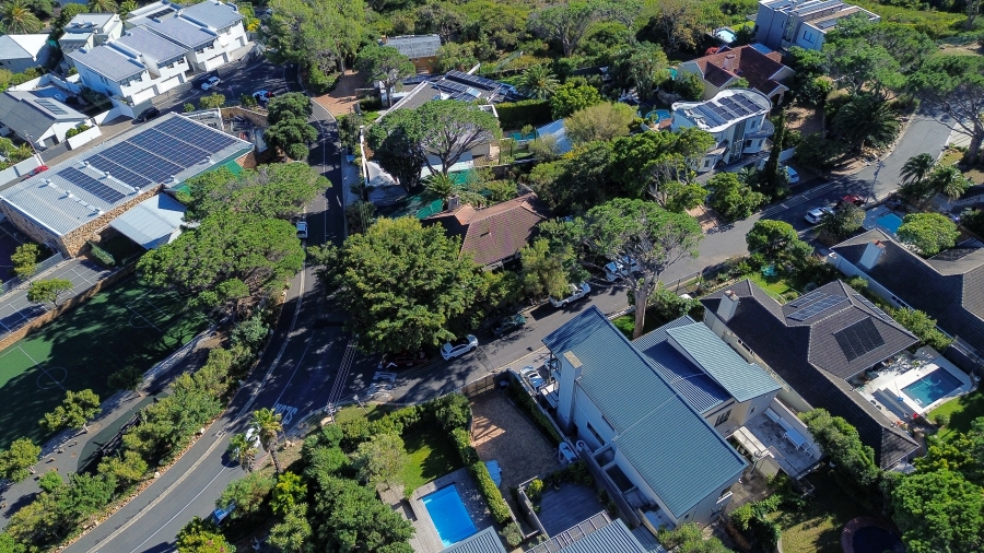 3 Bedroom Property for Sale in Camps Bay Western Cape